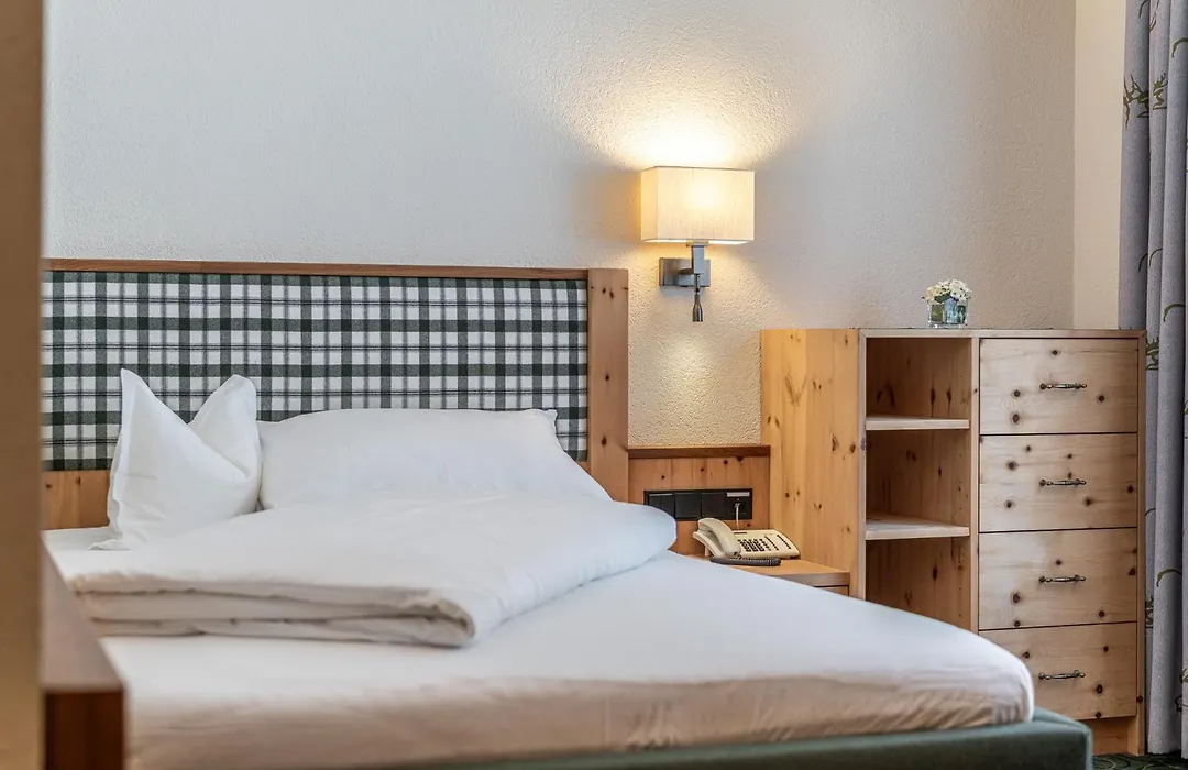 Hotel Schoepf - Mountain Hideaway-1